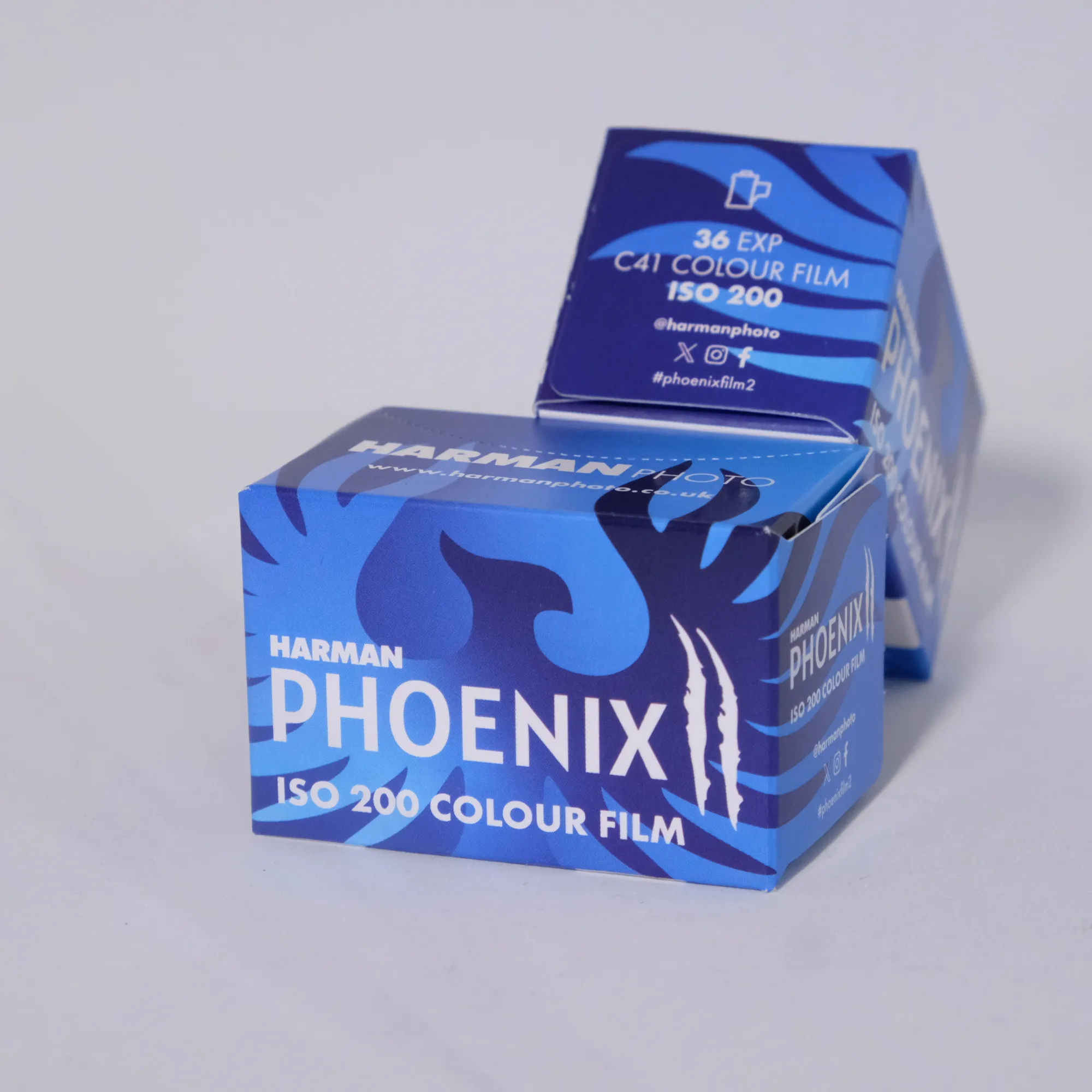 Harman Phoenix II 135 36 poses – Bobinette Photo