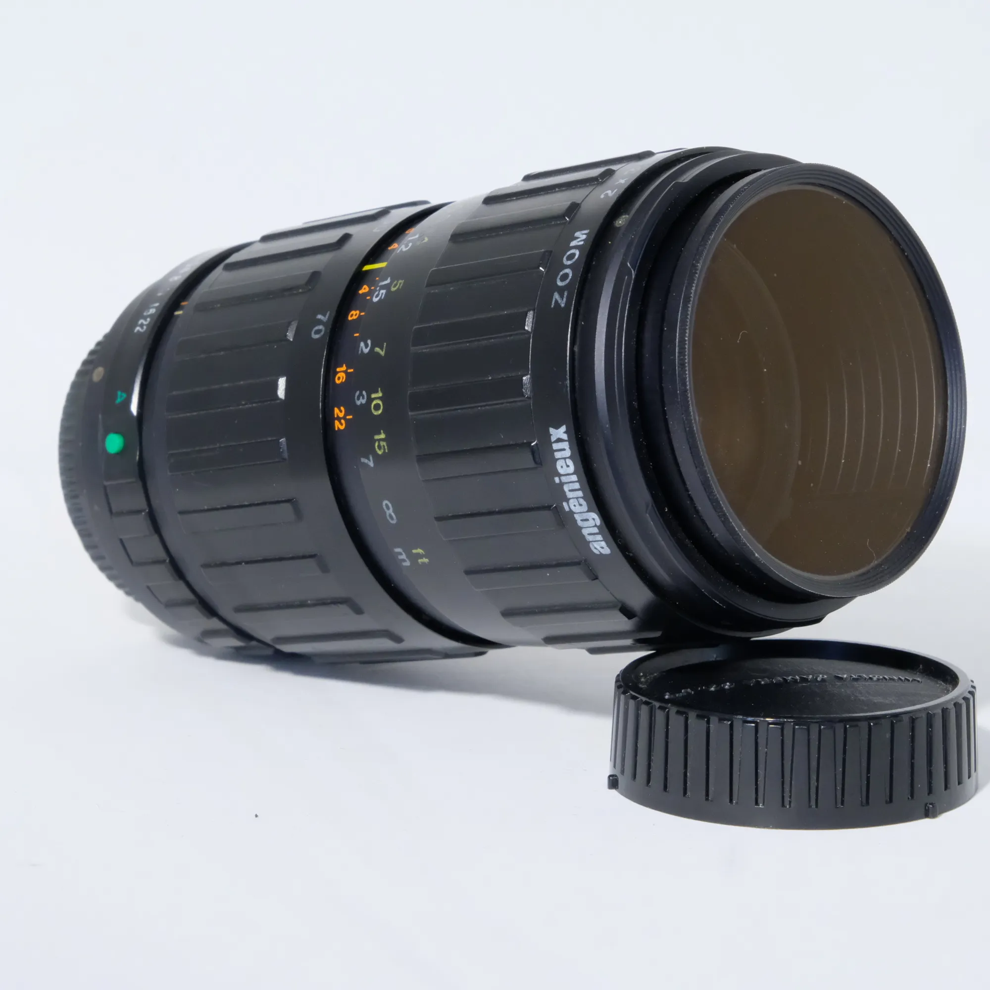 Angénieux FD F2.5-3.3 / 35-70mm – Bobinette Photo