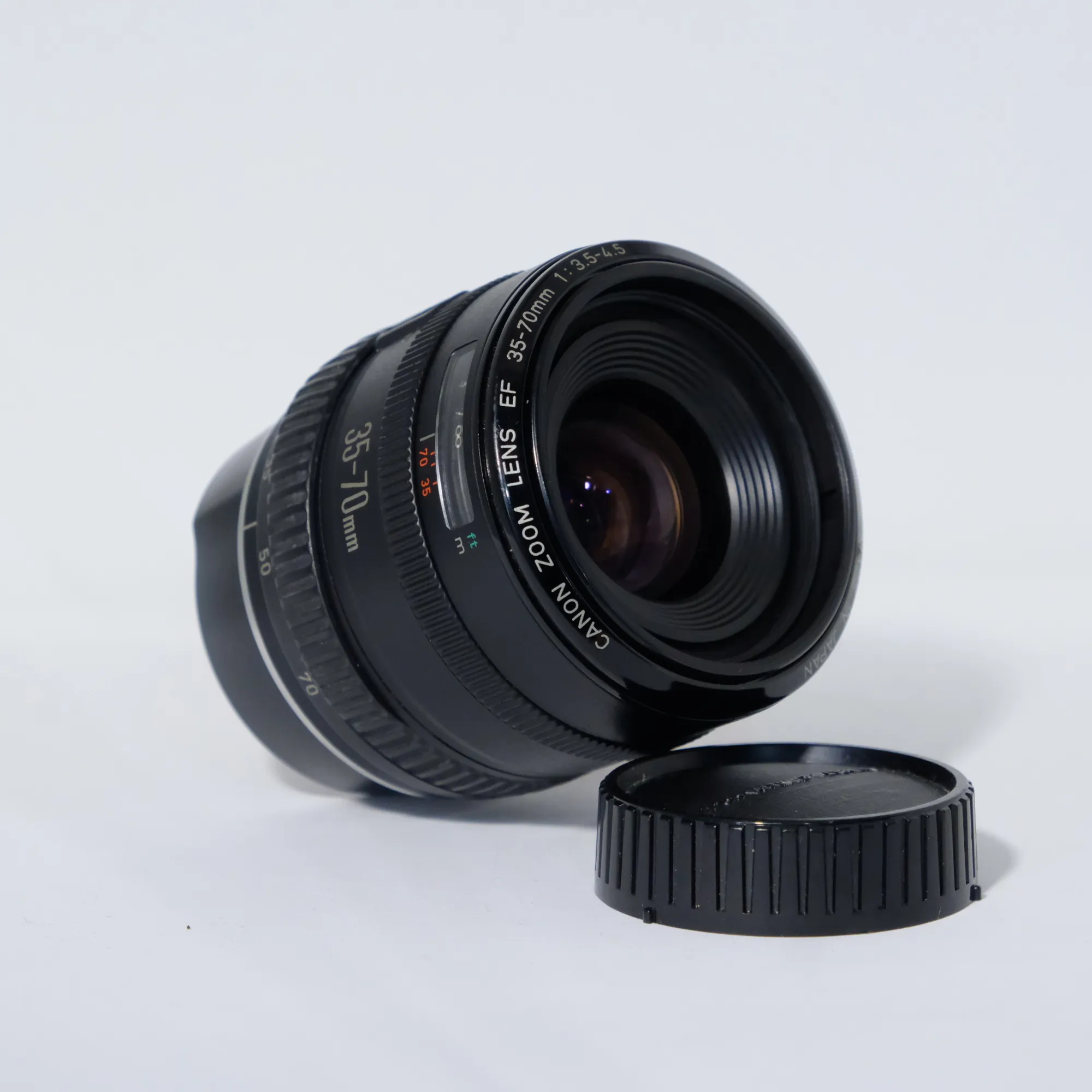 Canon EF F3.5-4.5 / 35-70mm – Bobinette Photo